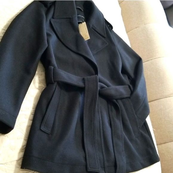 Banana Republic Belted Collar Jacket - Picture 3 of 16